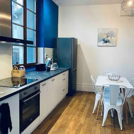 Chez Marius, Valence Proche Gare/centre Hotel *